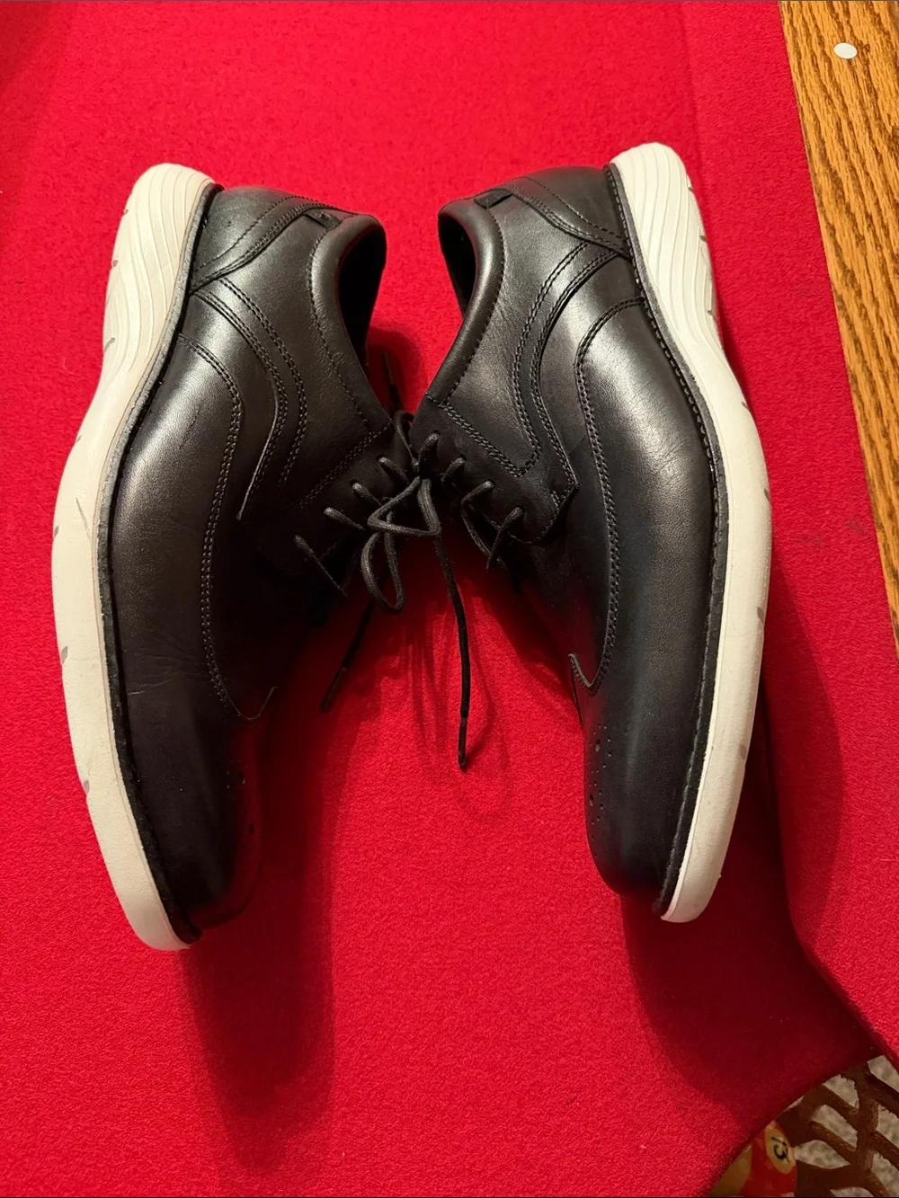 Men's ROCKPORT Black Leather Wingtip Lace-Up Dress Shoes